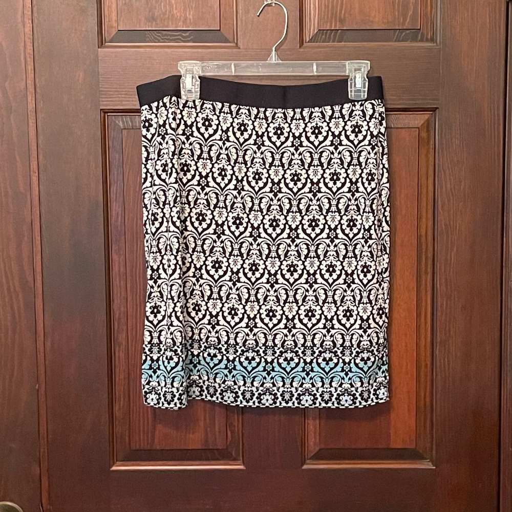 M.L.L.P. Skirt